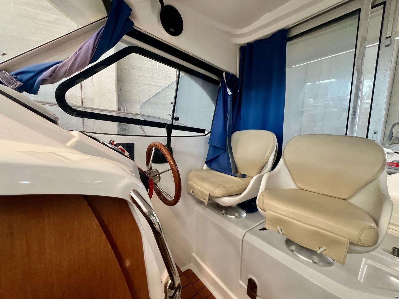 Beneteau Antares 7