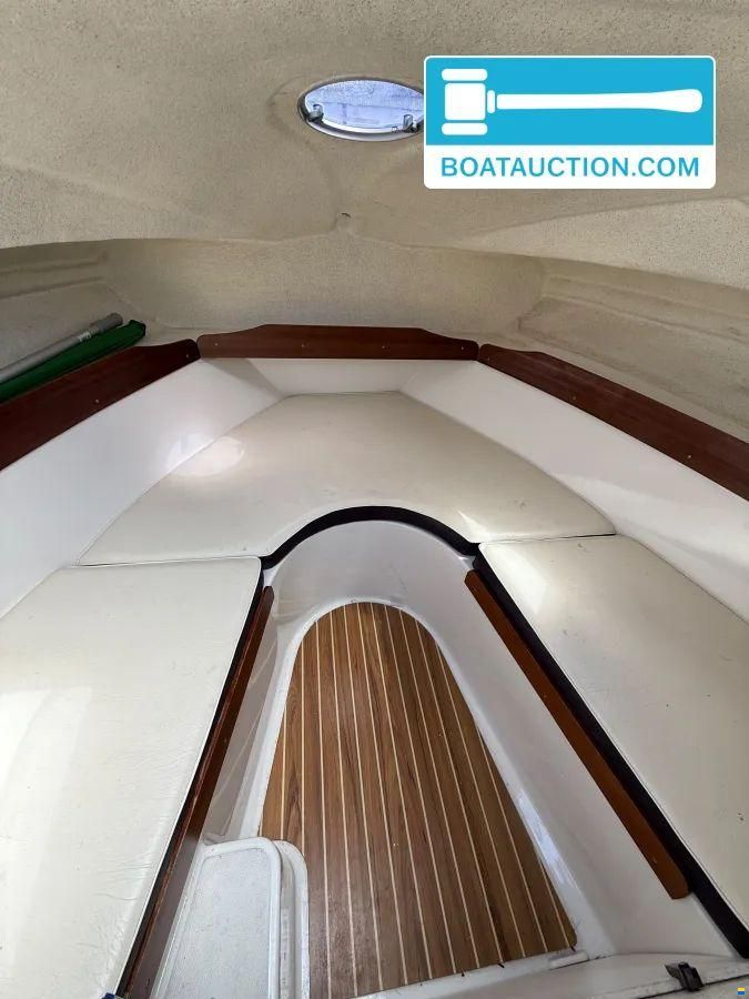 Quicksilver 540 Cabin