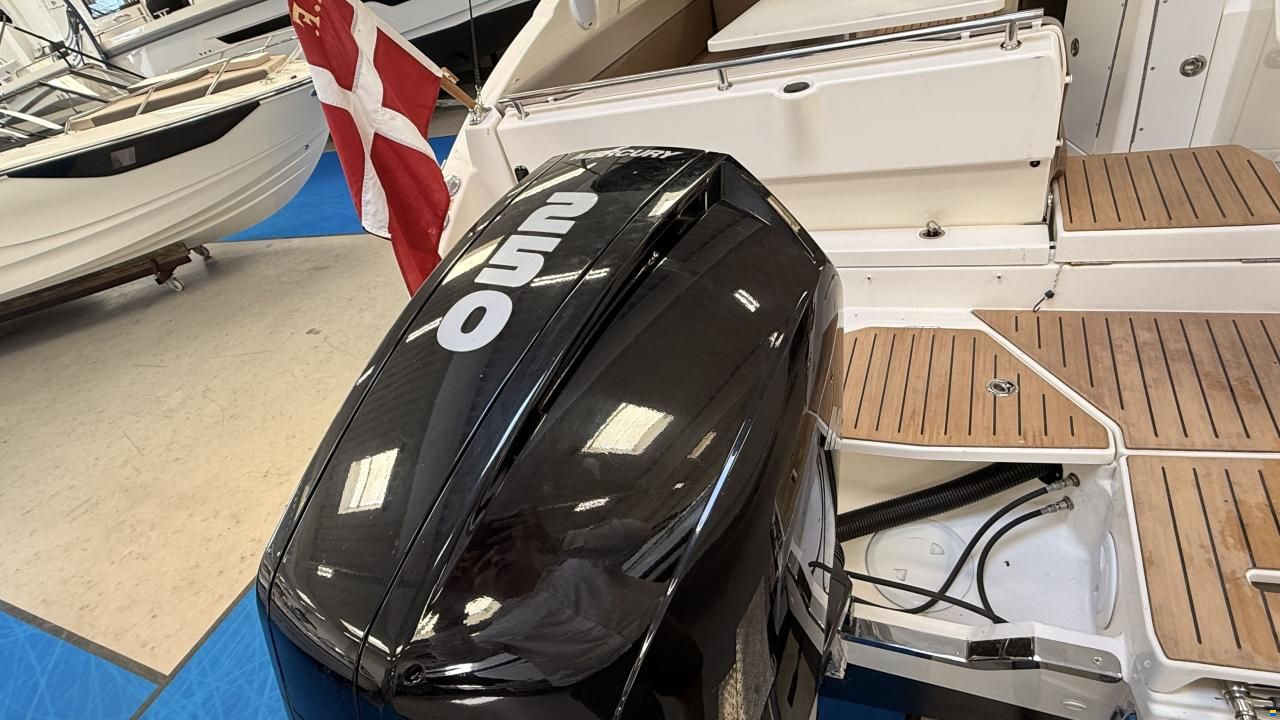Quicksilver Activ 805 Cruiser
