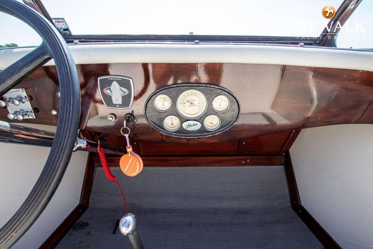 Hacker-Craft Triple Cockpit Runabout