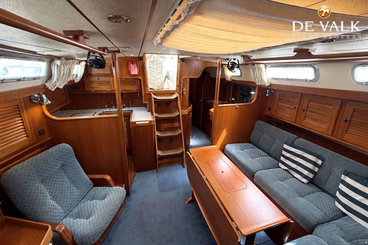 Hallberg-Rassy 46