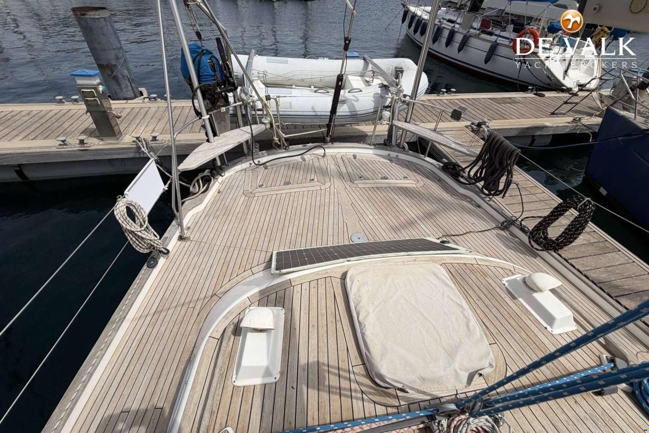 Hallberg-Rassy 46