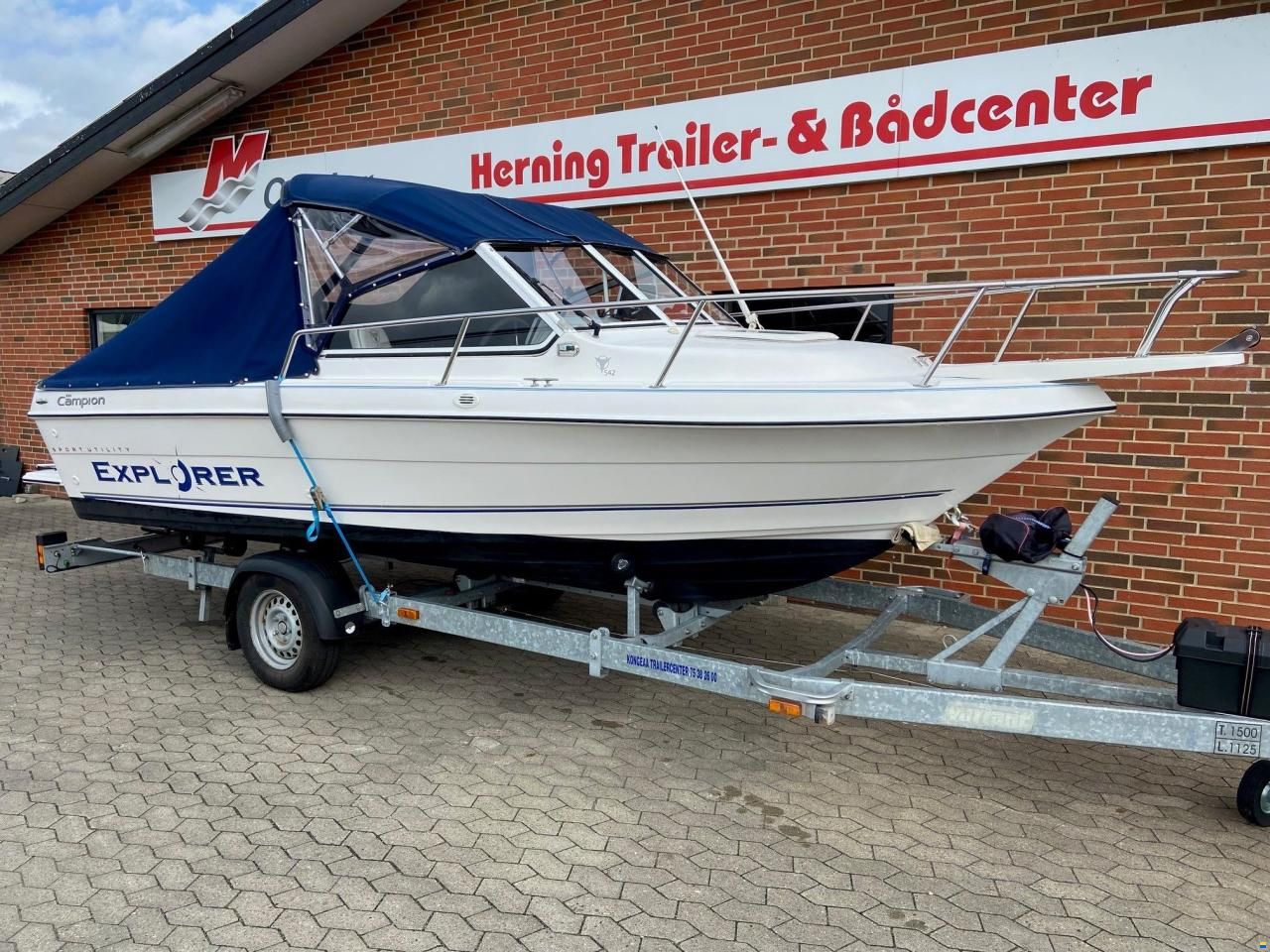 Campion 542 Explorer m/Yamaha F115 hk og Variant