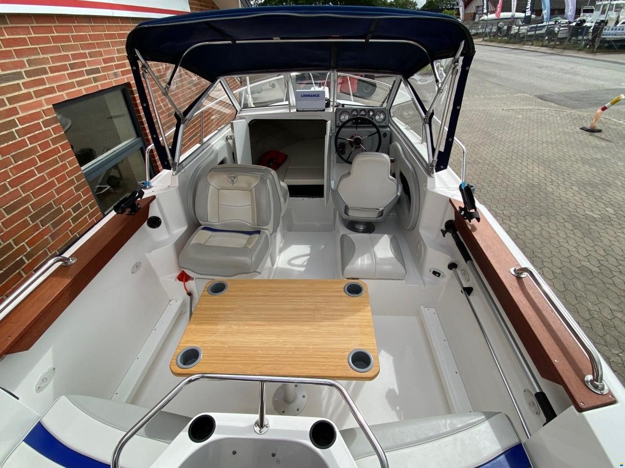Campion 542 Explorer m/Yamaha F115 hk og Variant