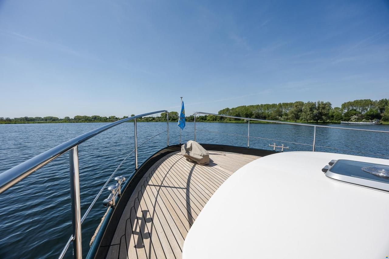 Linssen Classic Sturdy 42 Sedan
