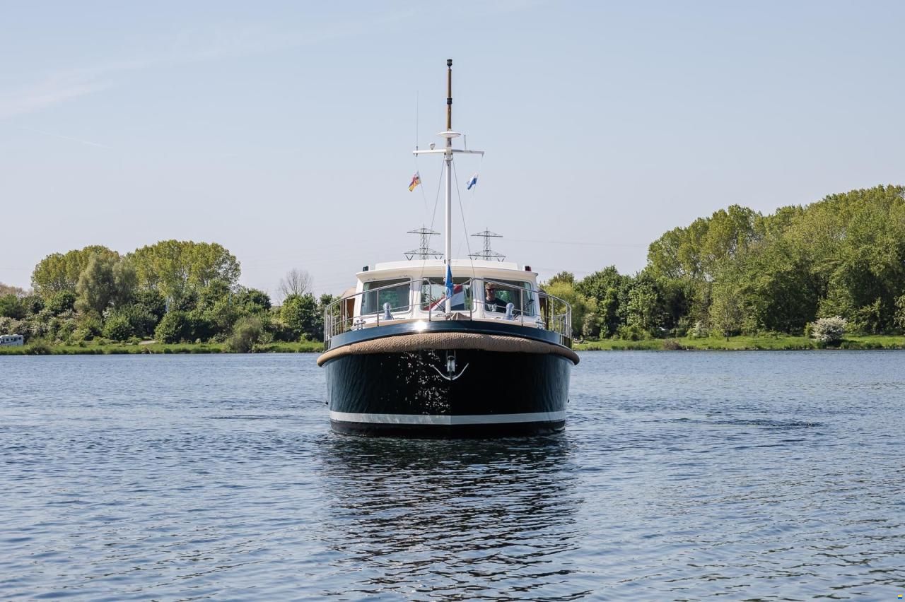Linssen Classic Sturdy 42 Sedan