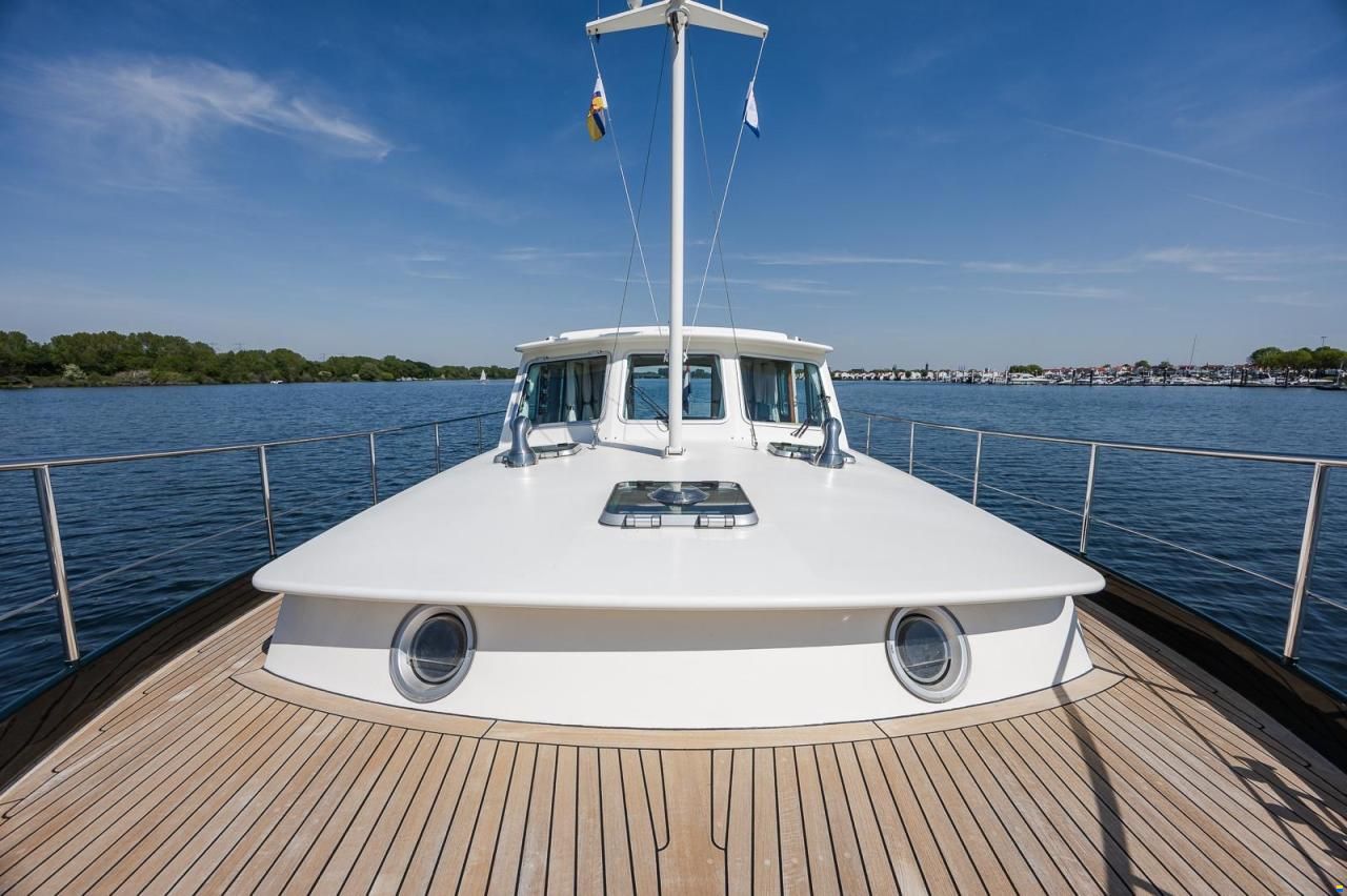 Linssen Classic Sturdy 42 Sedan