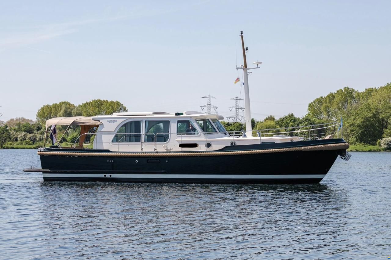 Linssen Classic Sturdy 42 Sedan