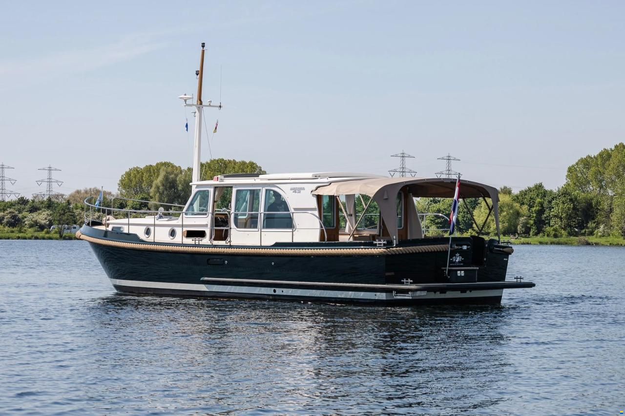 Linssen Classic Sturdy 42 Sedan