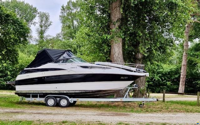 Chaparral Signature 260