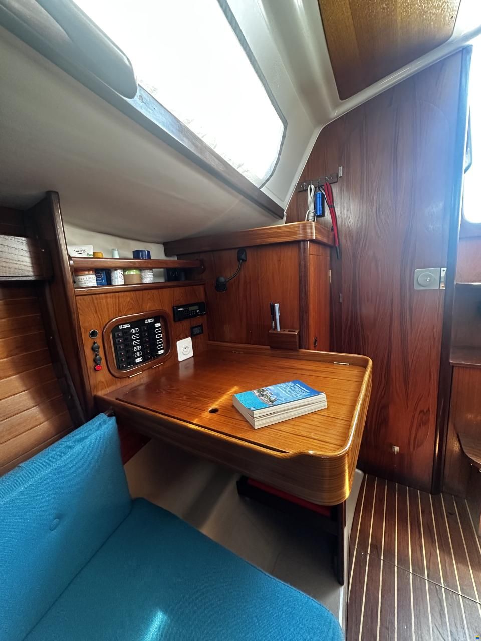 Beneteau First 285