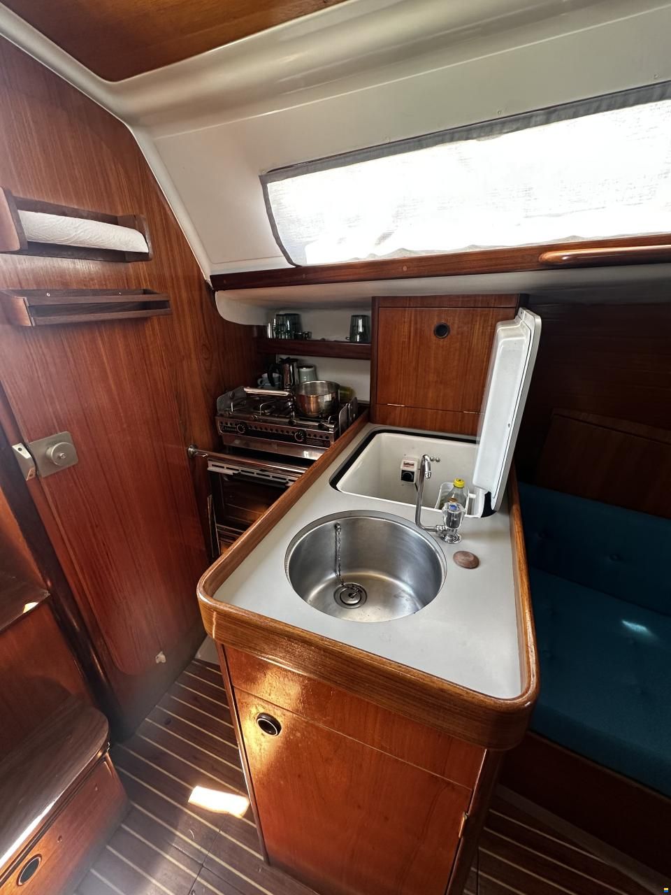 Beneteau First 285