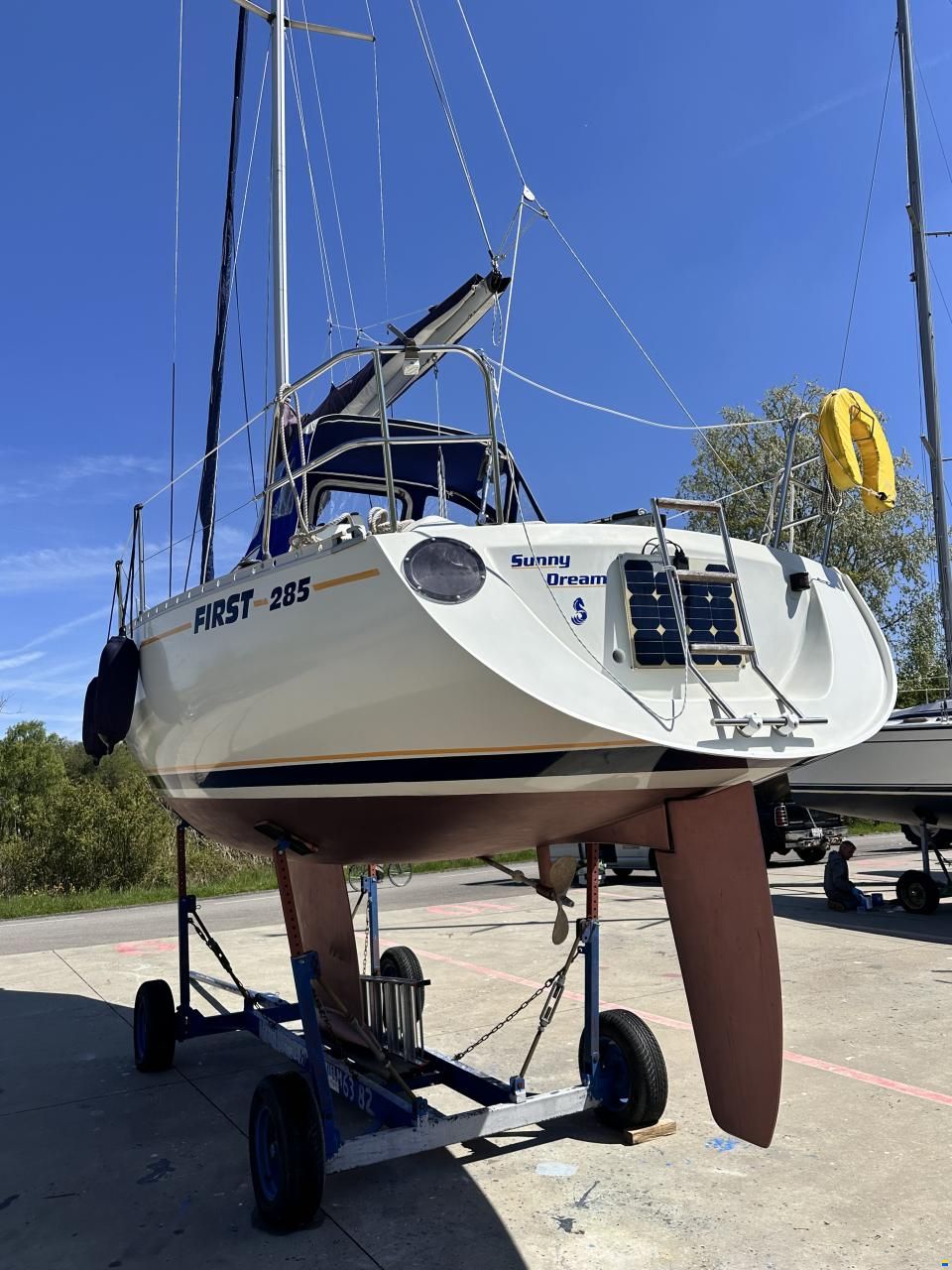 Beneteau First 285