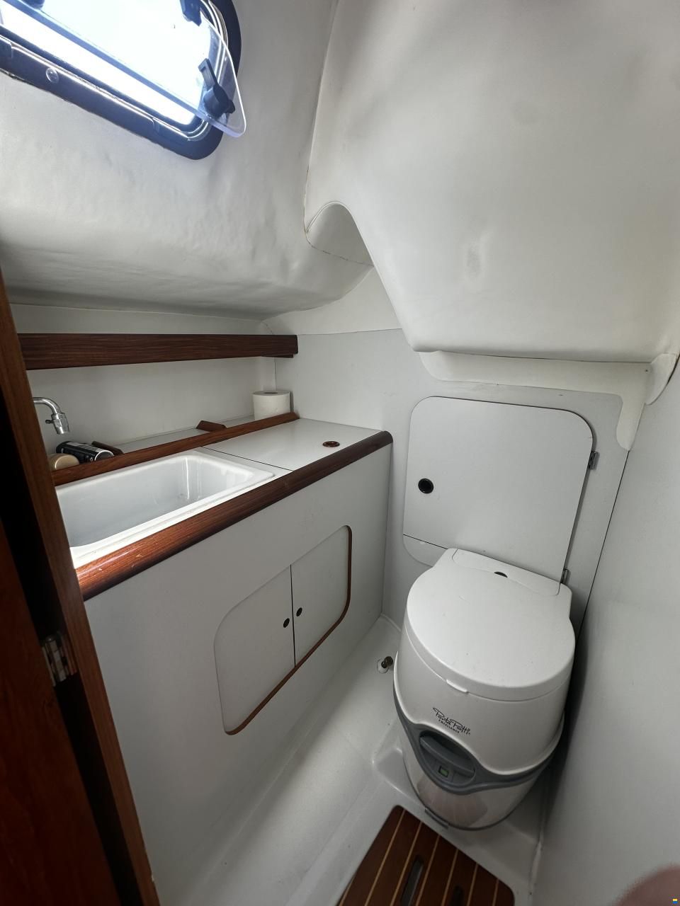 Beneteau First 285