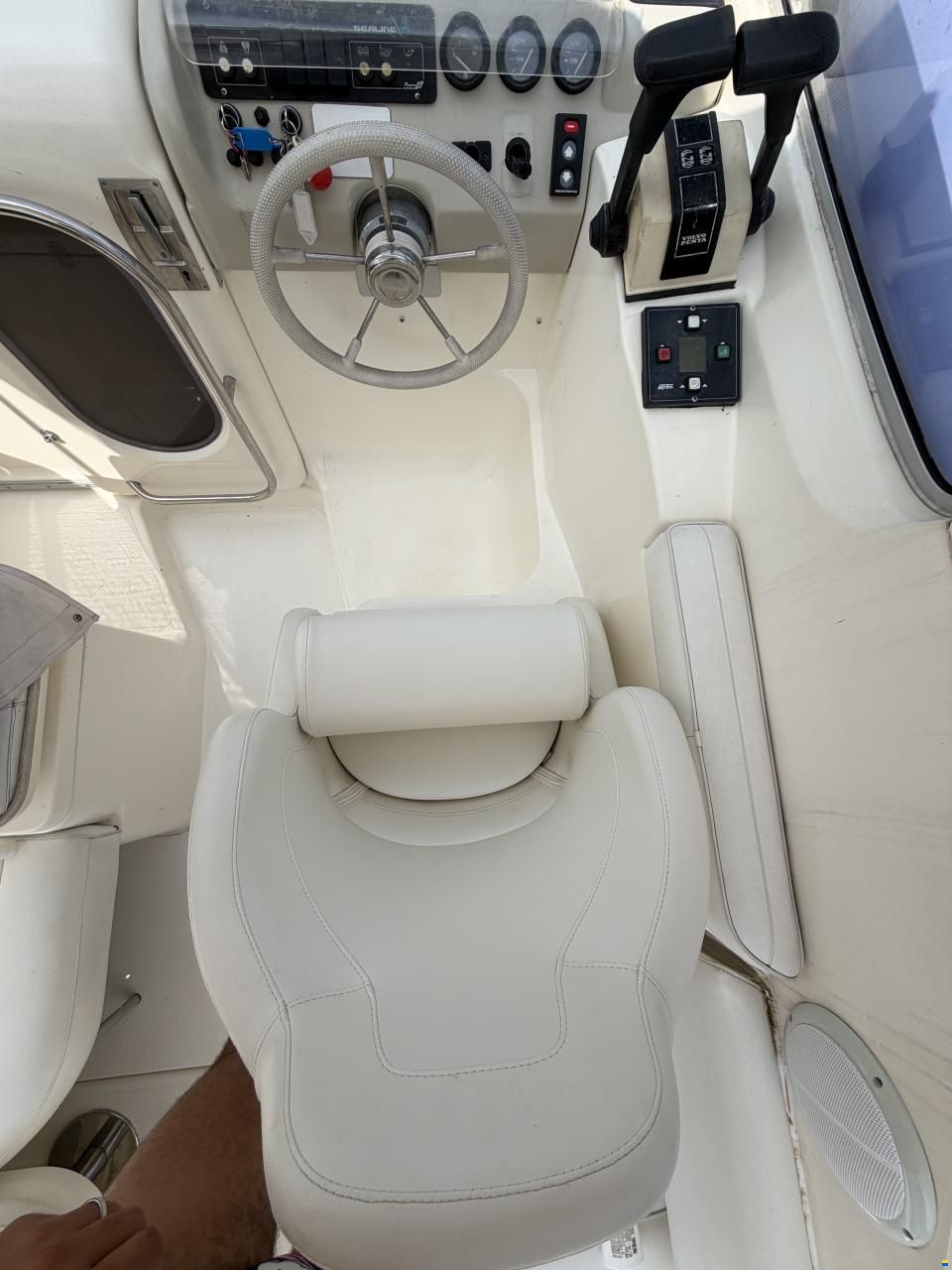 Sealine 270 Senator