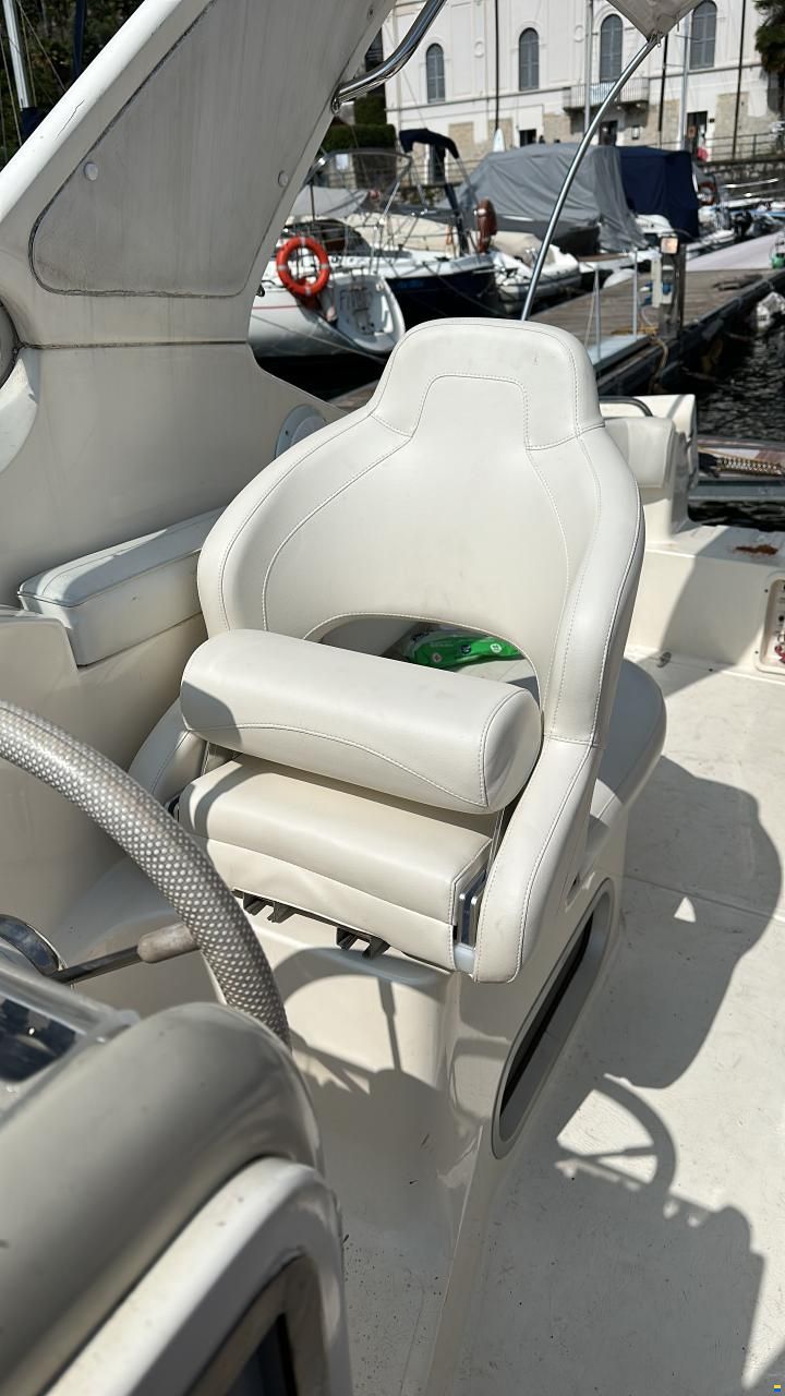 Sealine 270 Senator