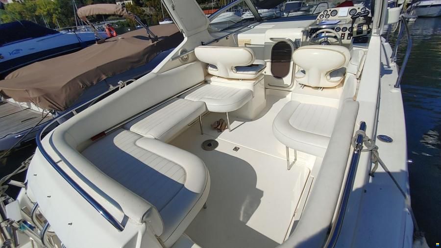 Sealine 270 Senator