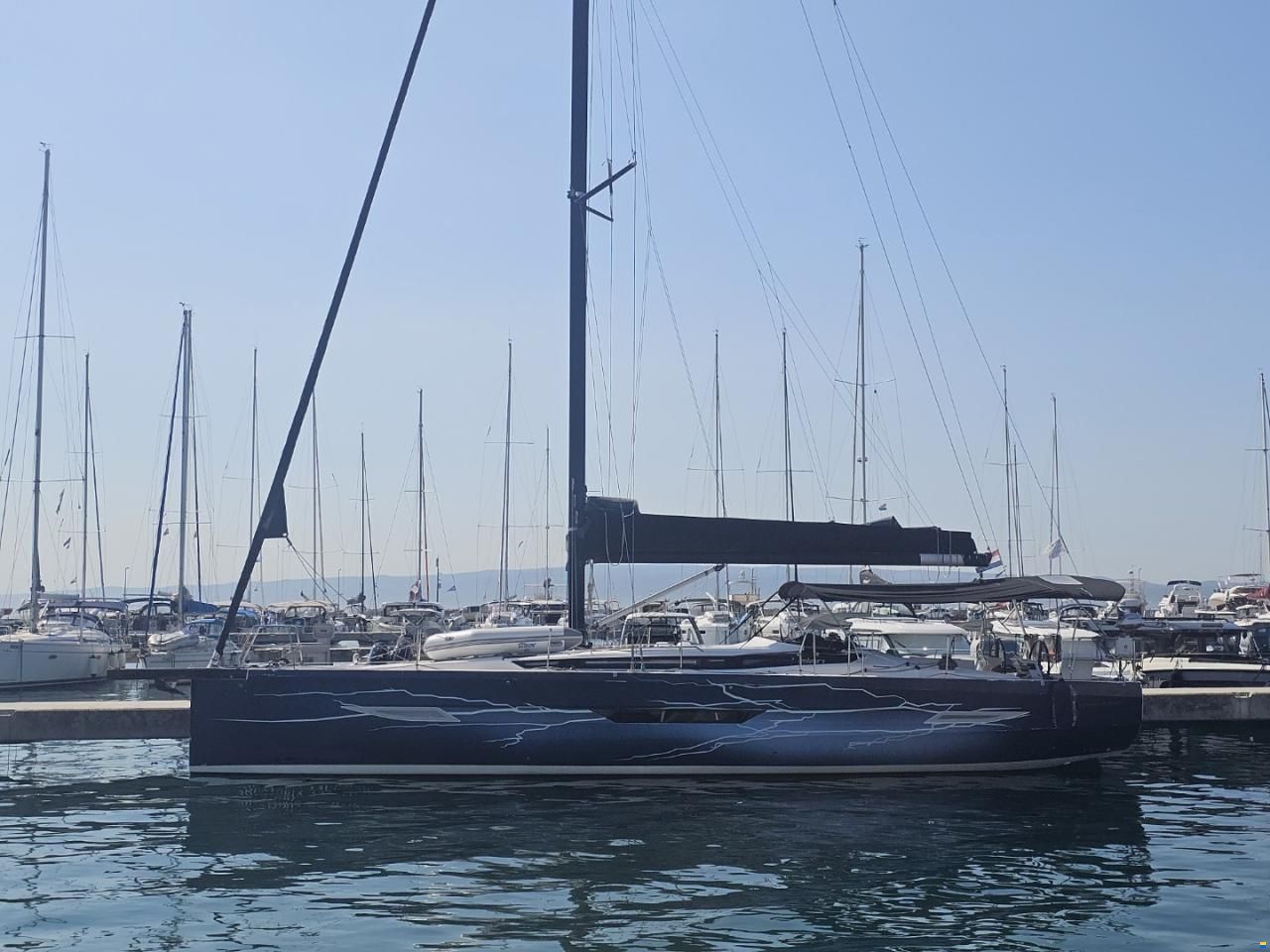 Elan E6