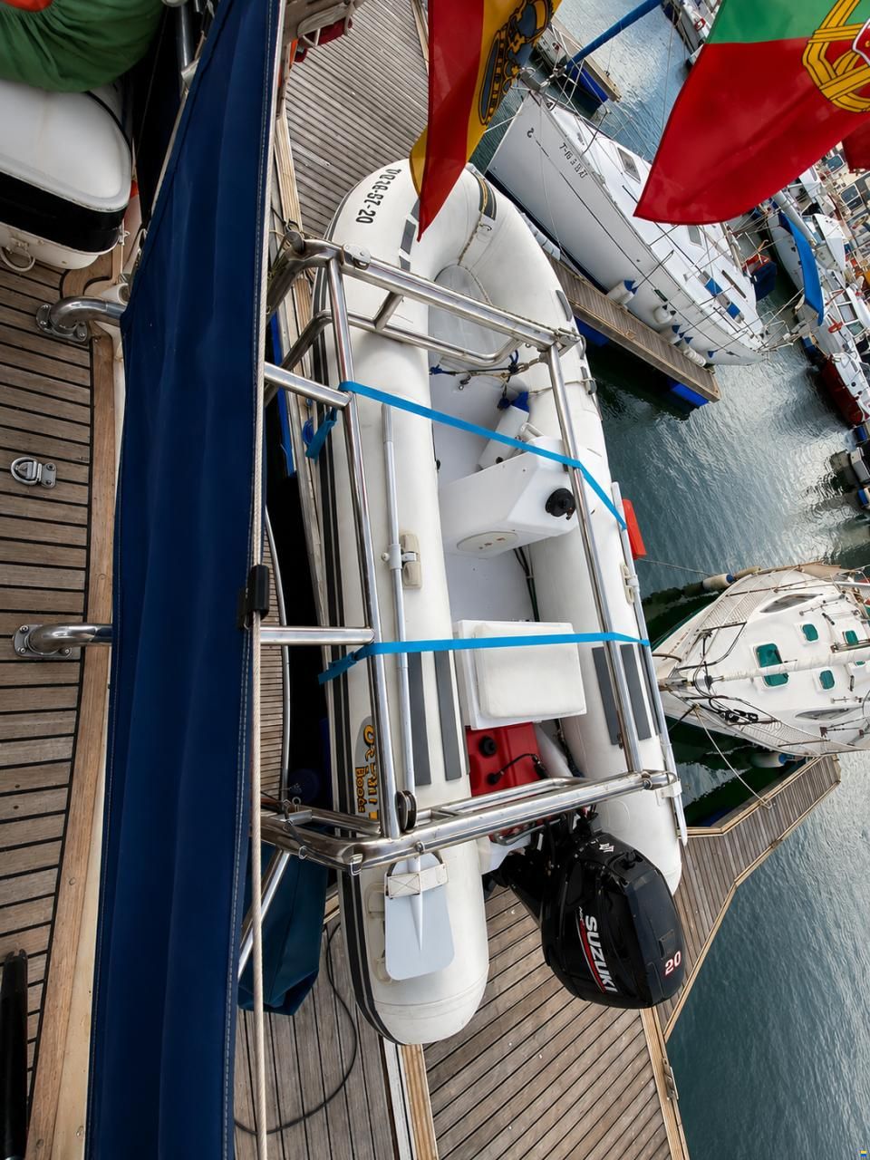 Beneteau Swift Trawler 42