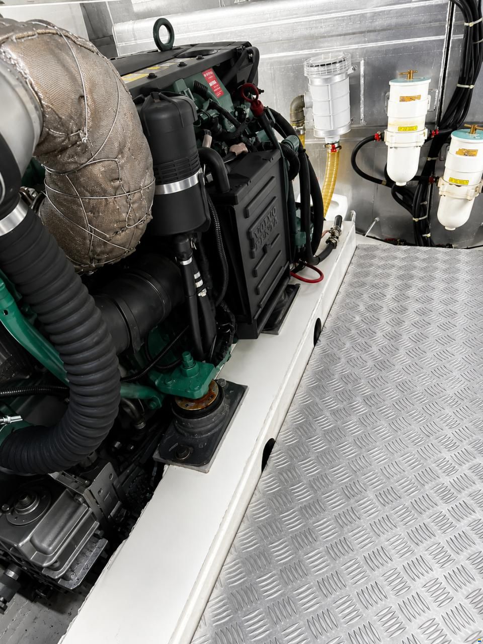 Beneteau Swift Trawler 42