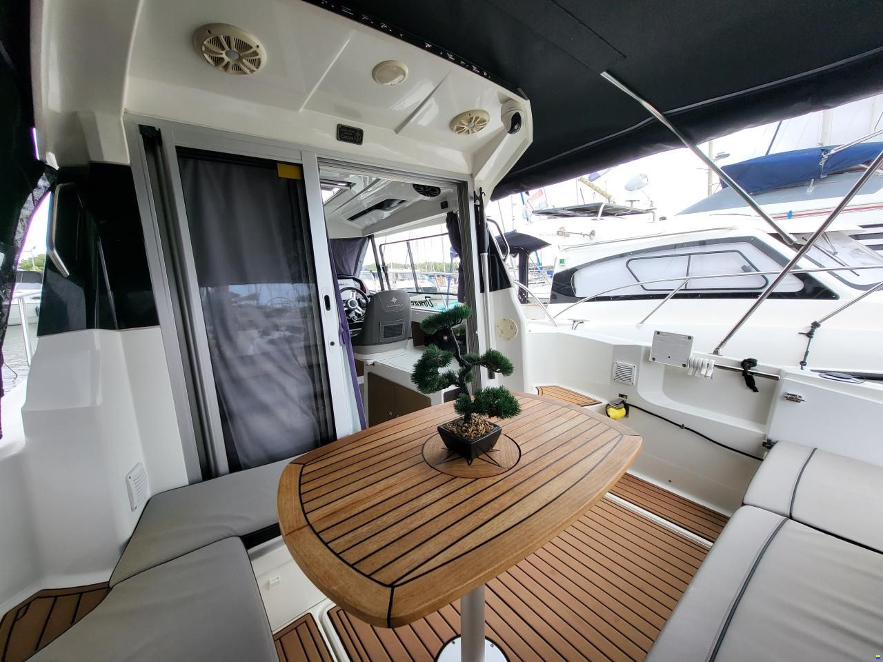 Jeanneau Merry Fisher 795