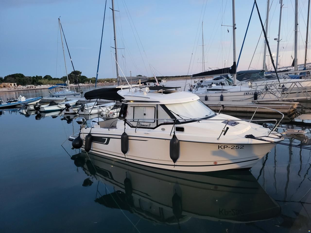 Jeanneau Merry Fisher 795