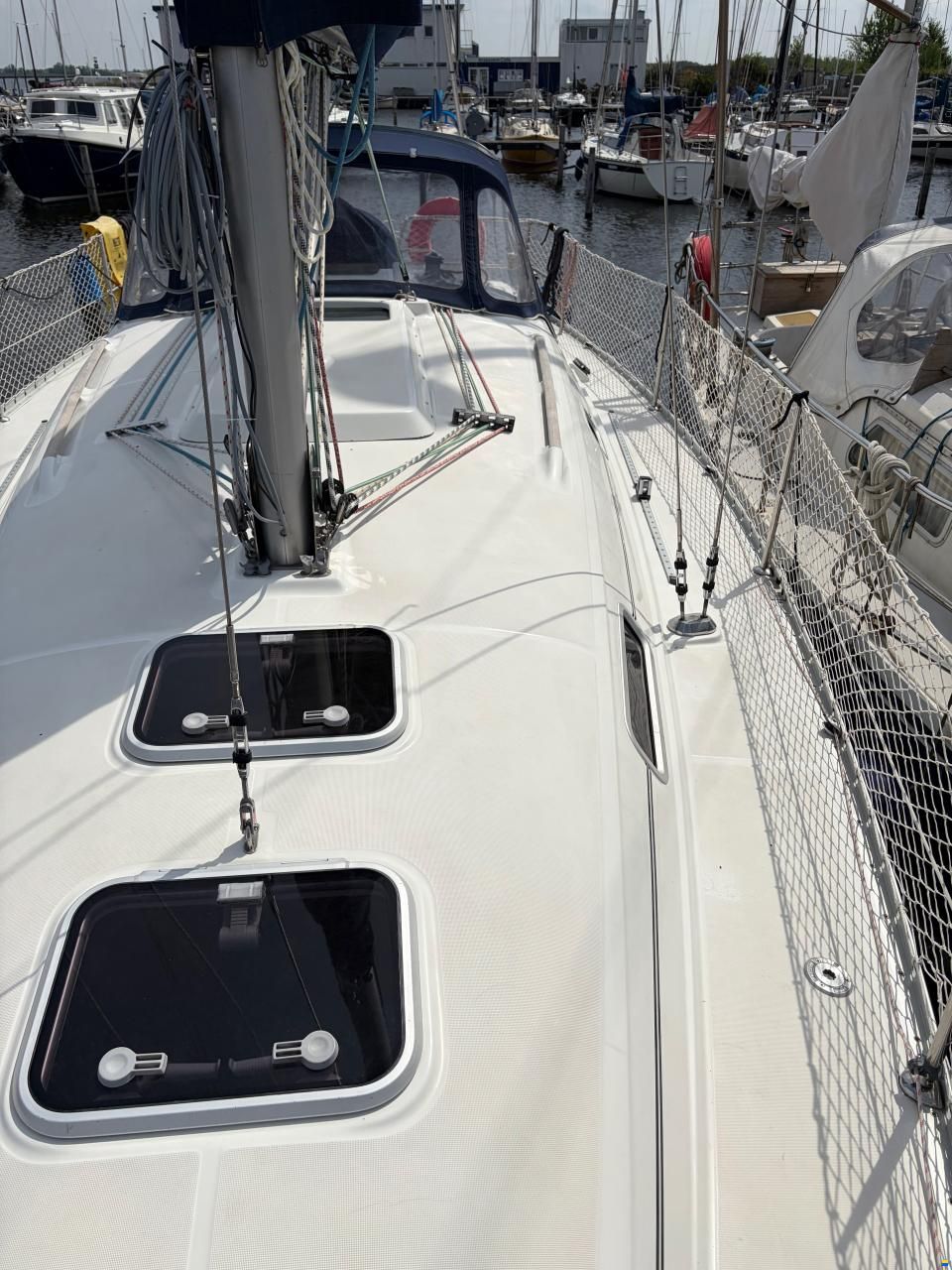 Beneteau Oceanis 331 10,40 x 3,5 x 1,65
