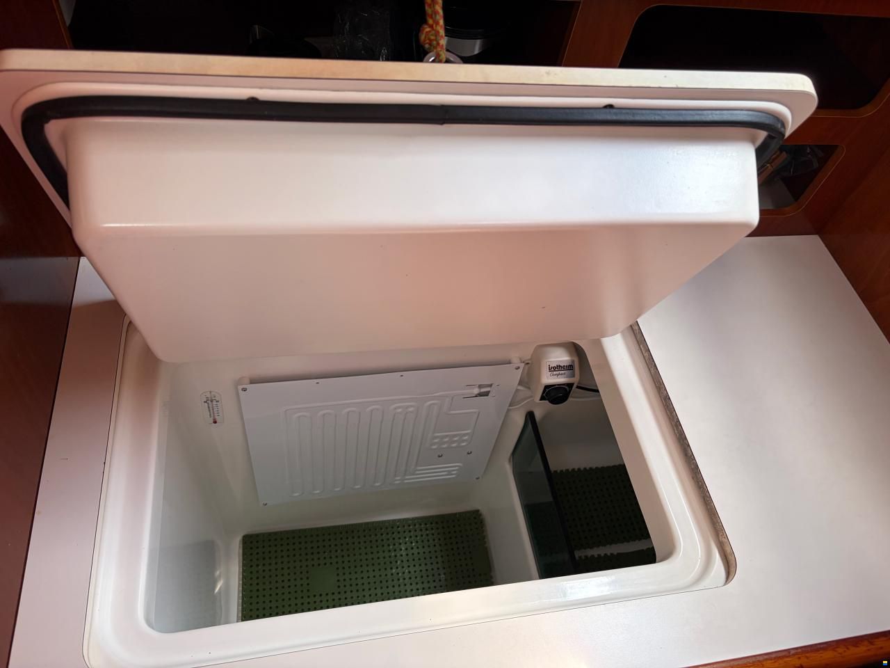 Beneteau Oceanis 331 10,40 x 3,5 x 1,65