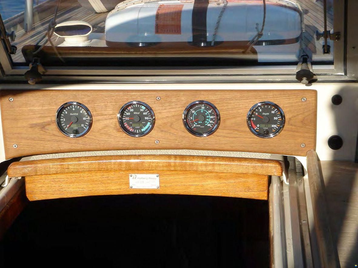 Hallberg-Rassy 38