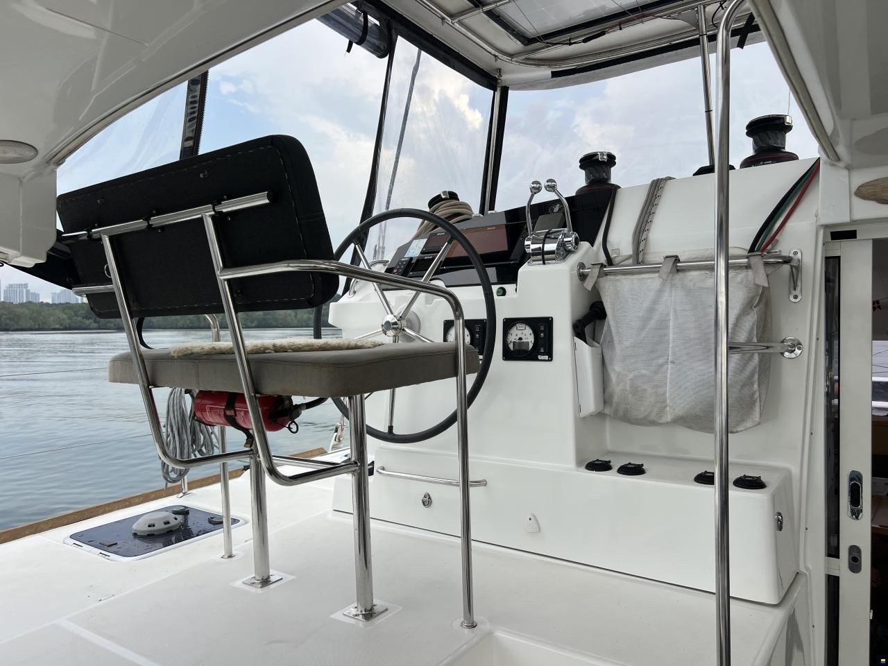 Lagoon 400 S2
