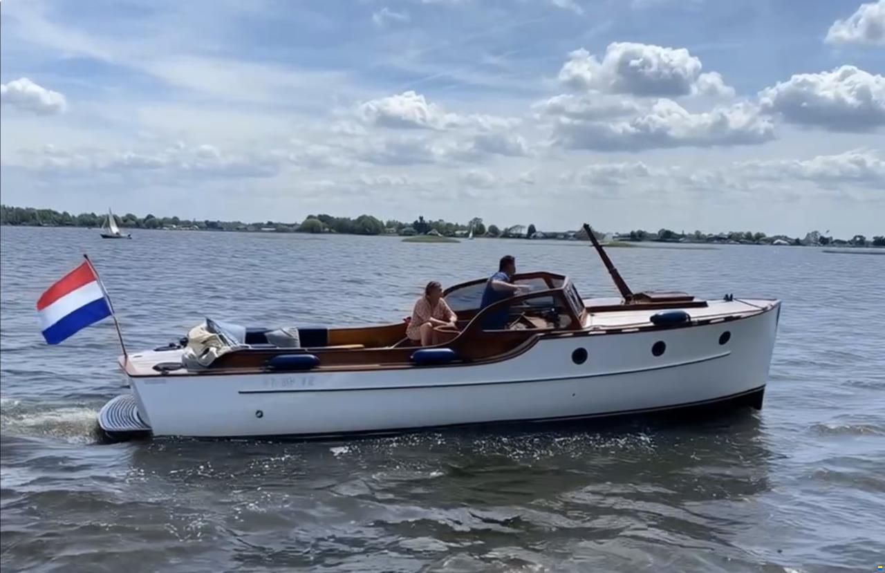 Rapsody 29 ft OC Gold Line