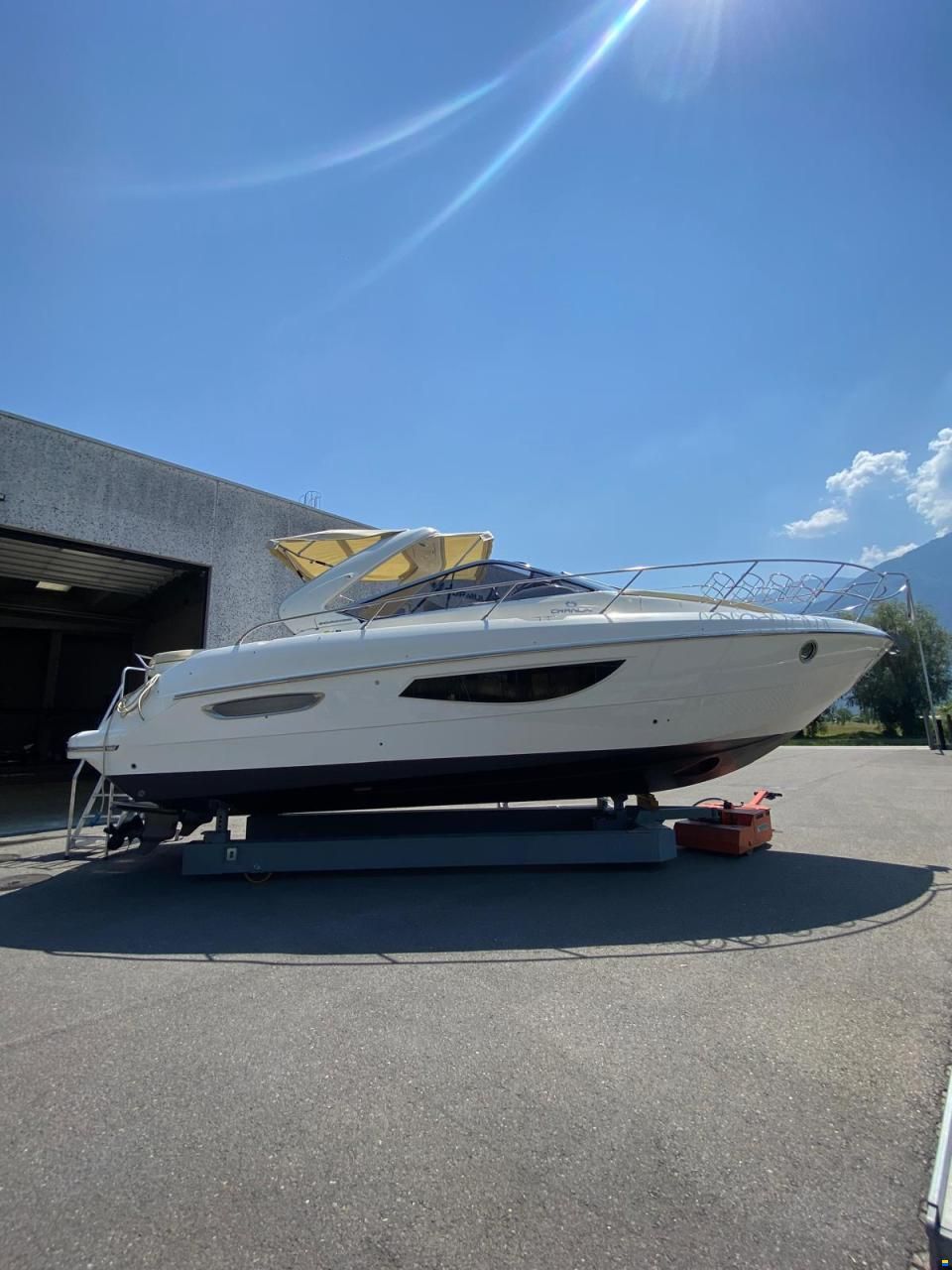 Cranchi Endurance 33