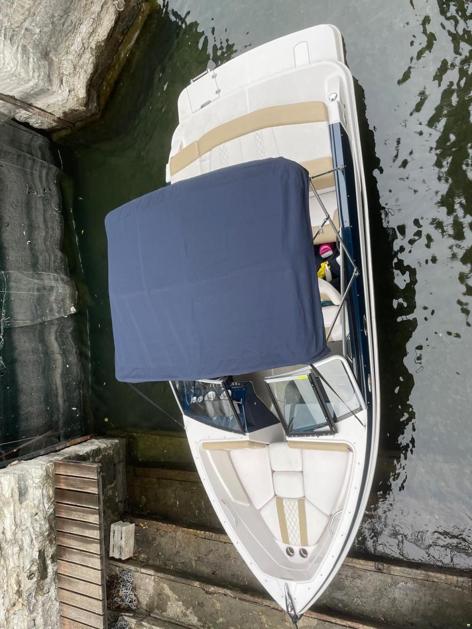 Glastron GT185