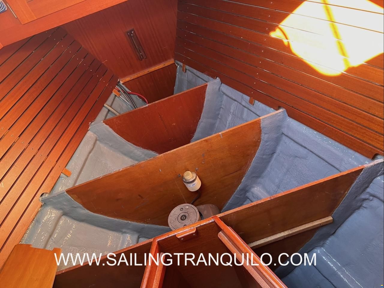 Hallberg-Rassy HR42E