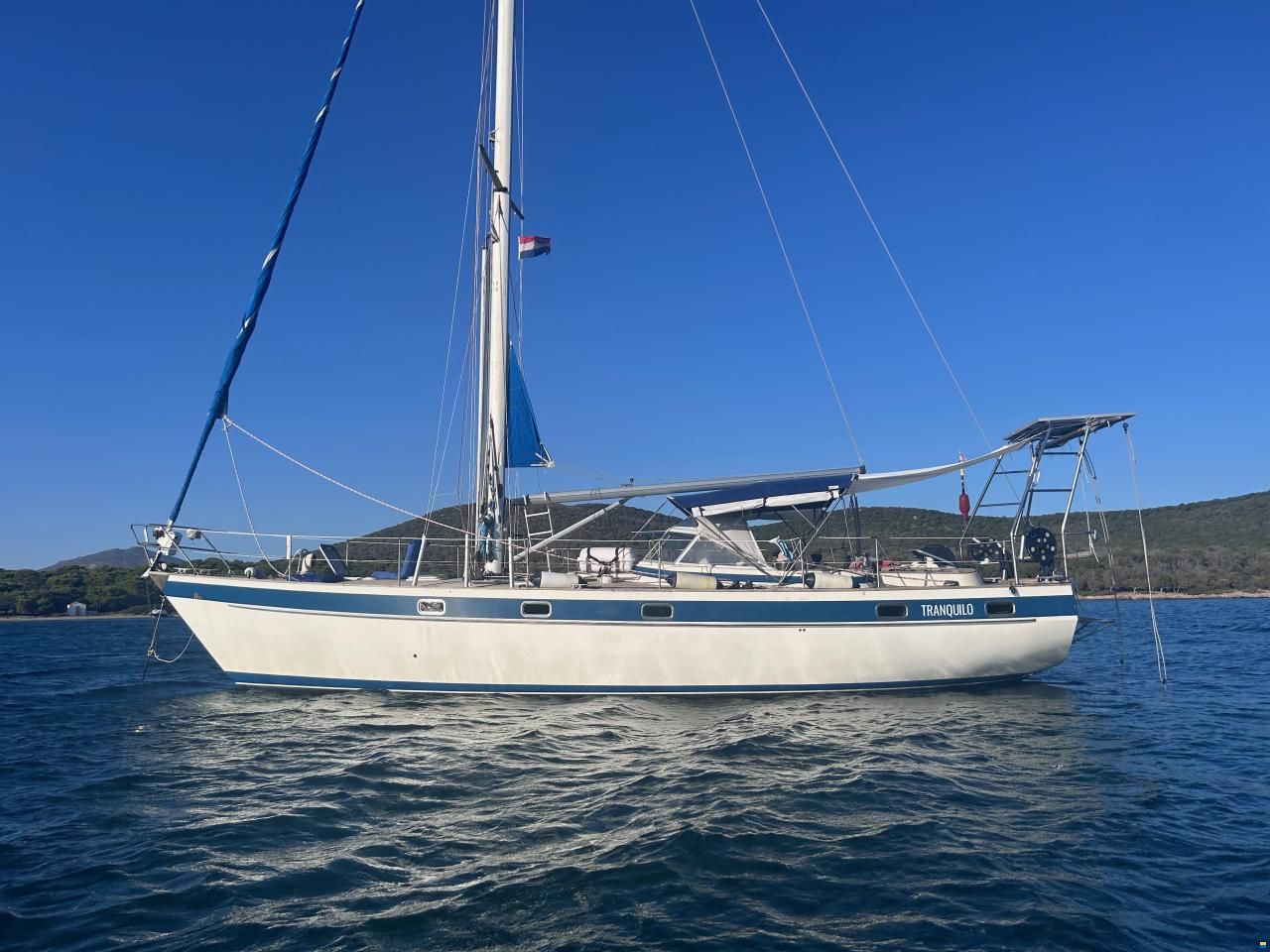 Hallberg-Rassy HR42E