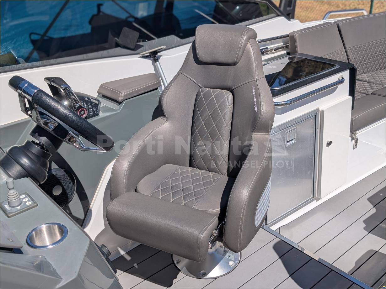 Nordkapp Noblesse 830