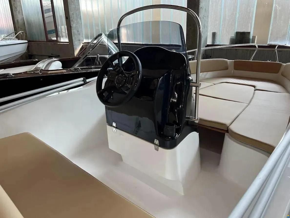 Nireus 490 Comfort