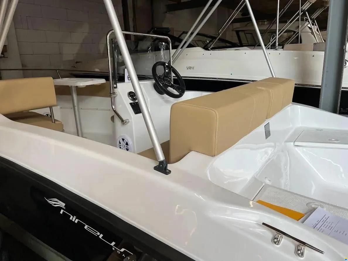 Nireus 490 Comfort