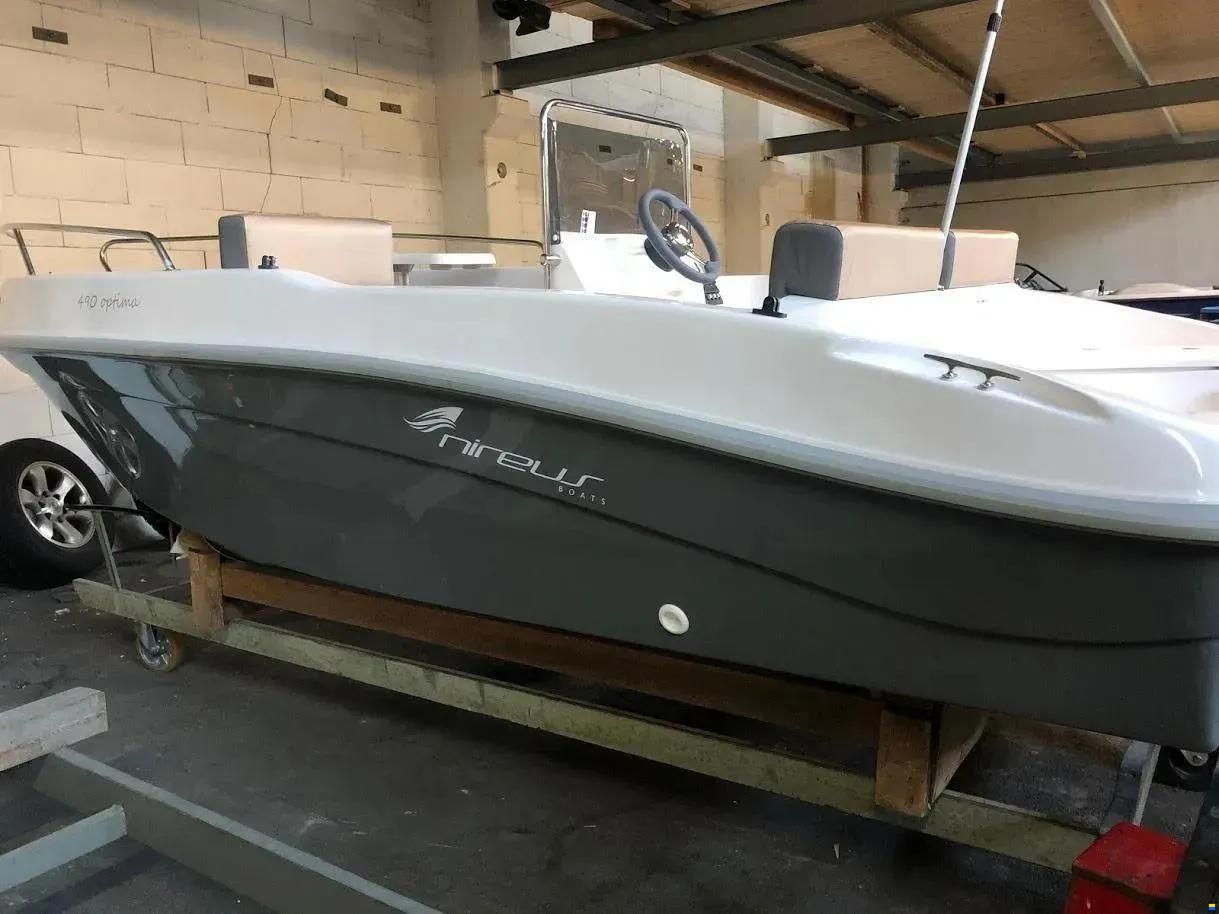 Nireus 490 Comfort