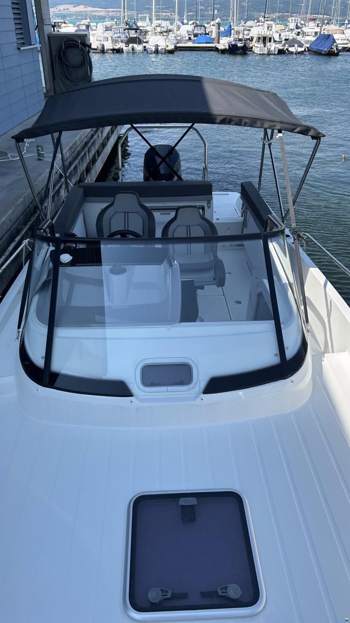 Jeanneau Cap Camarat 7.5