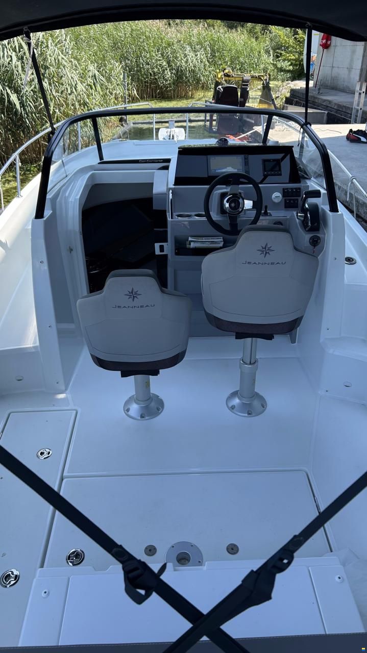 Jeanneau Cap Camarat 7.5