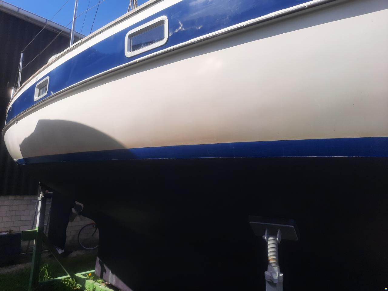 Hallberg-Rassy HR 352