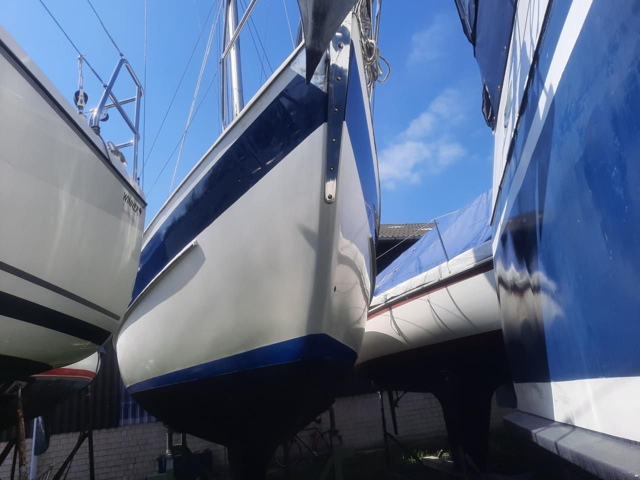 Hallberg-Rassy HR 352