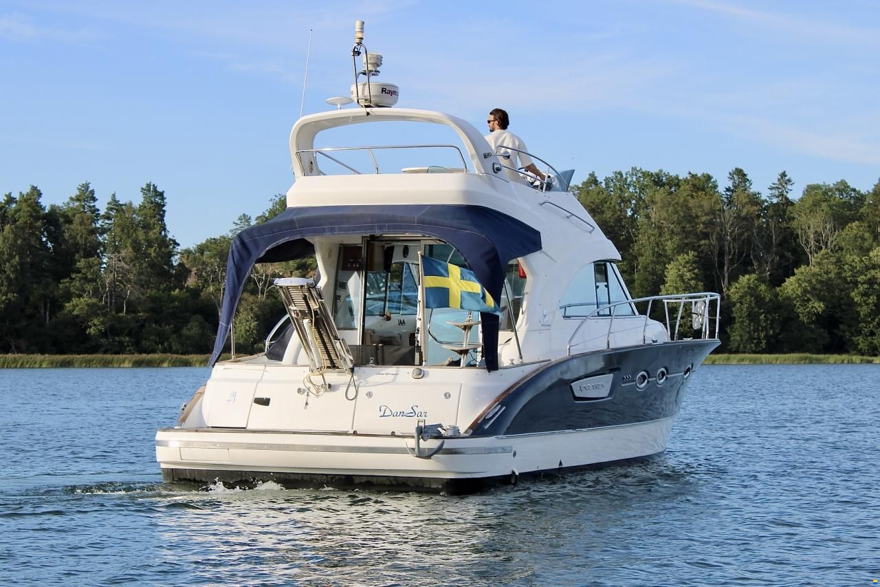 Beneteau Antares 12