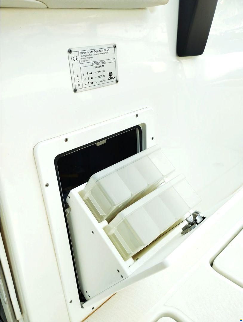 AQUILA 28
