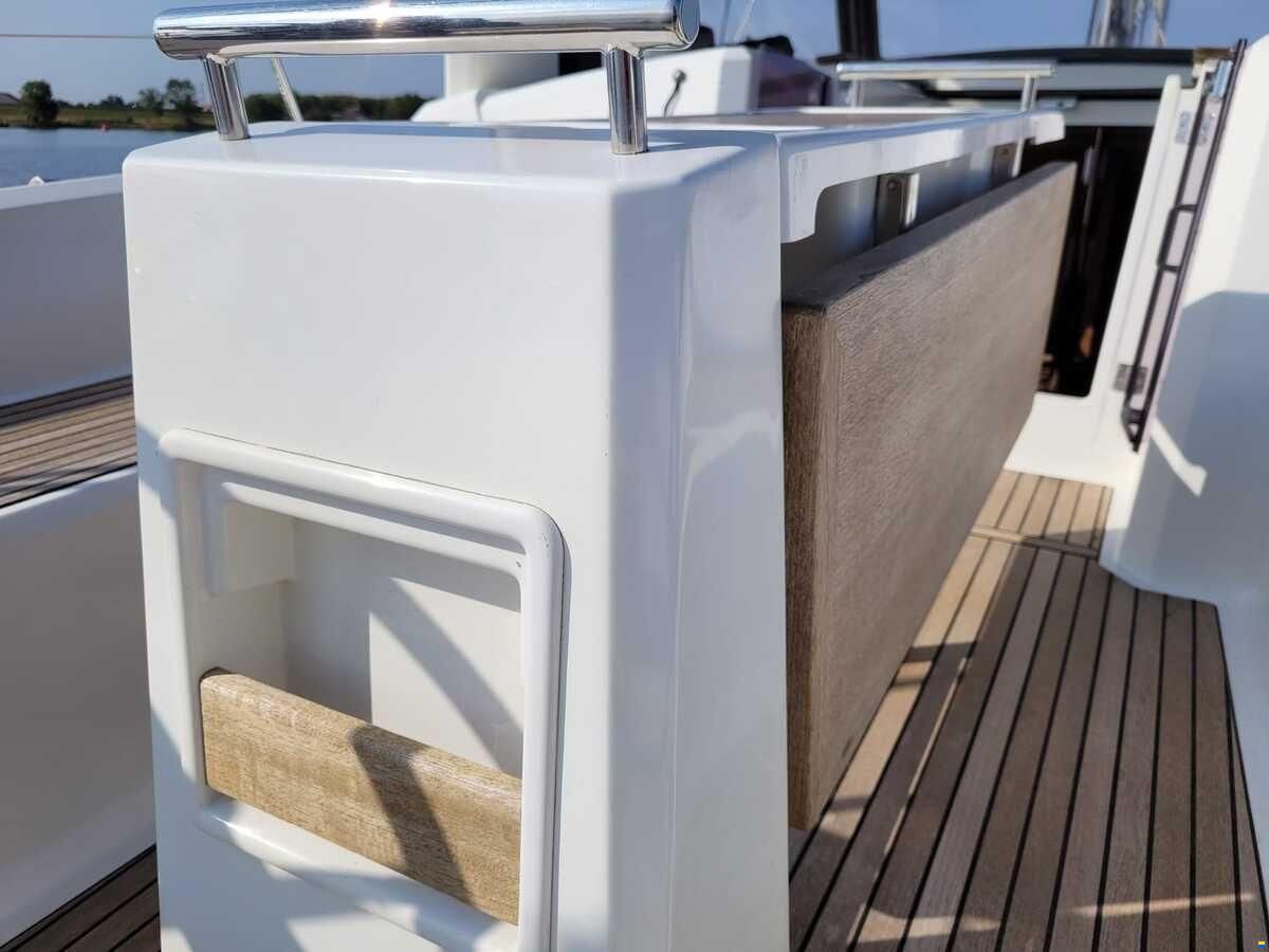 Beneteau Oceanis 35