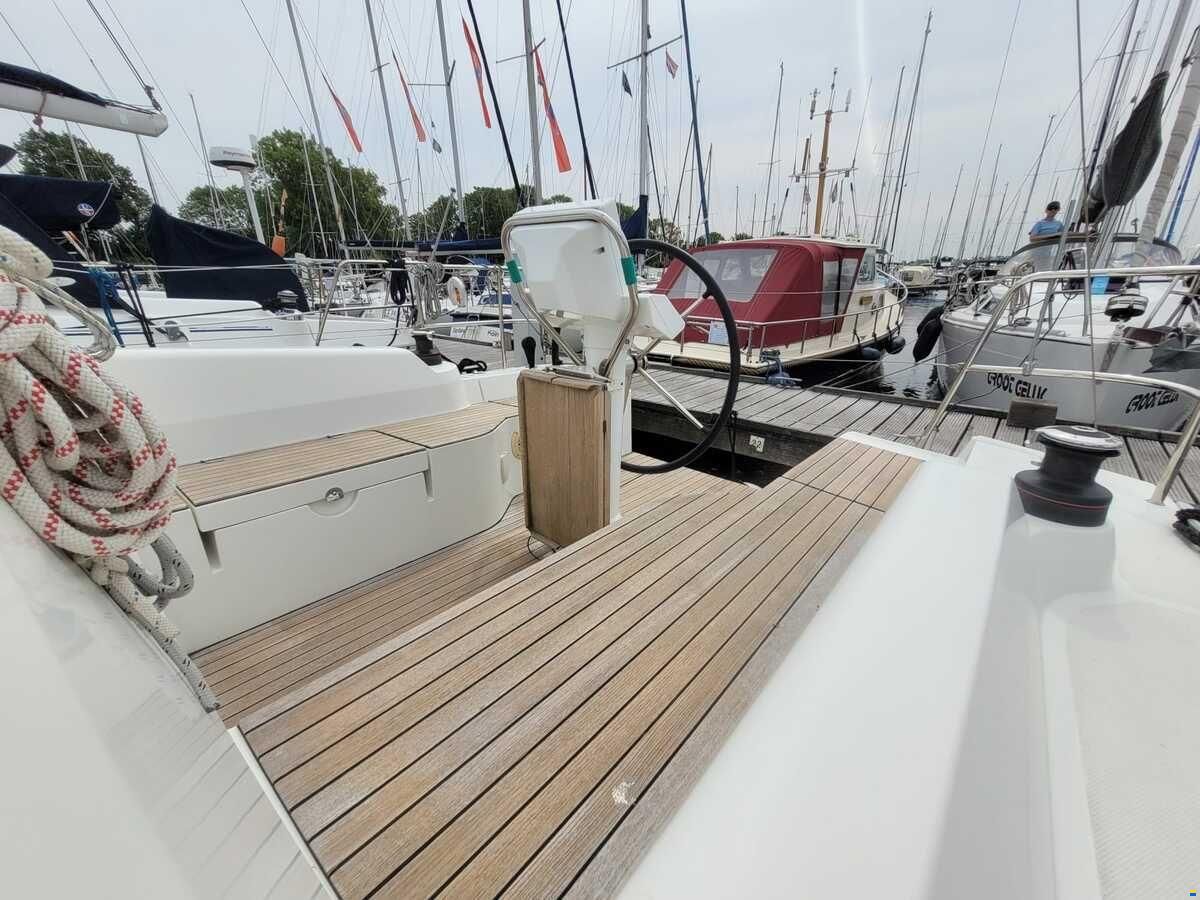 Jeanneau Sun Odyssey 319