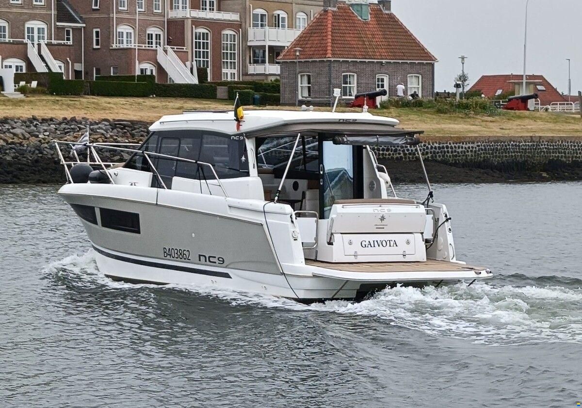 Jeanneau NC 9
