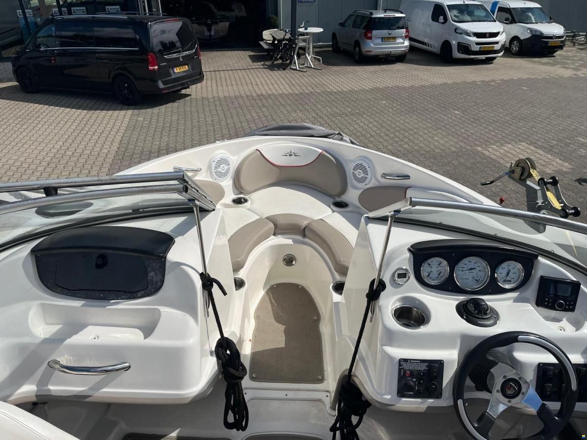 Mariah 20.9 Bowrider