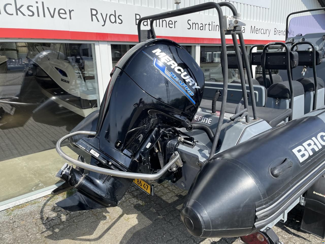 Brig Inflatable Boats 610 RIB med F150 Mercury-EFI SeaPro 3,0L